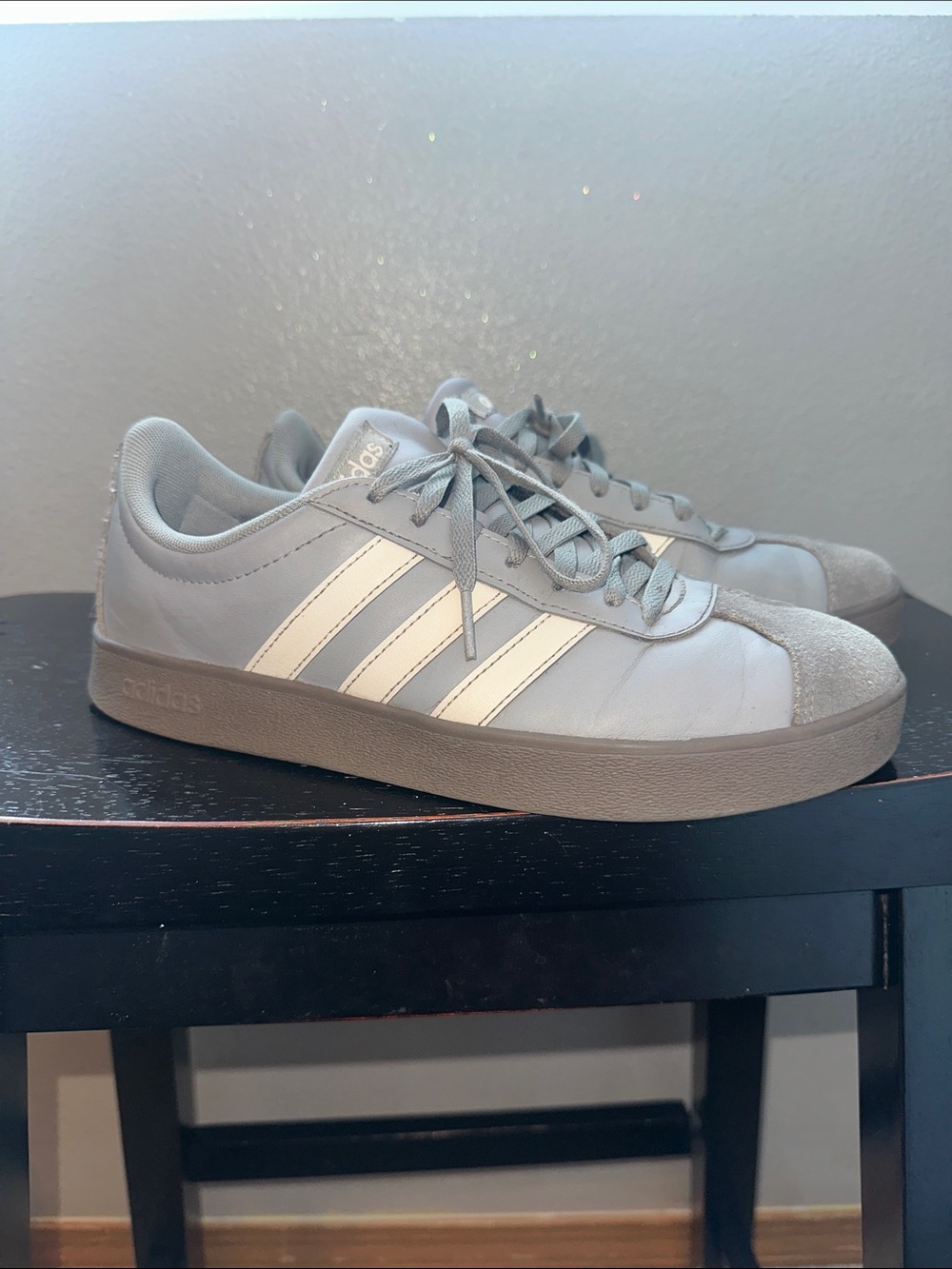 adidas Men's Light Gray Sneakers with White Stripes